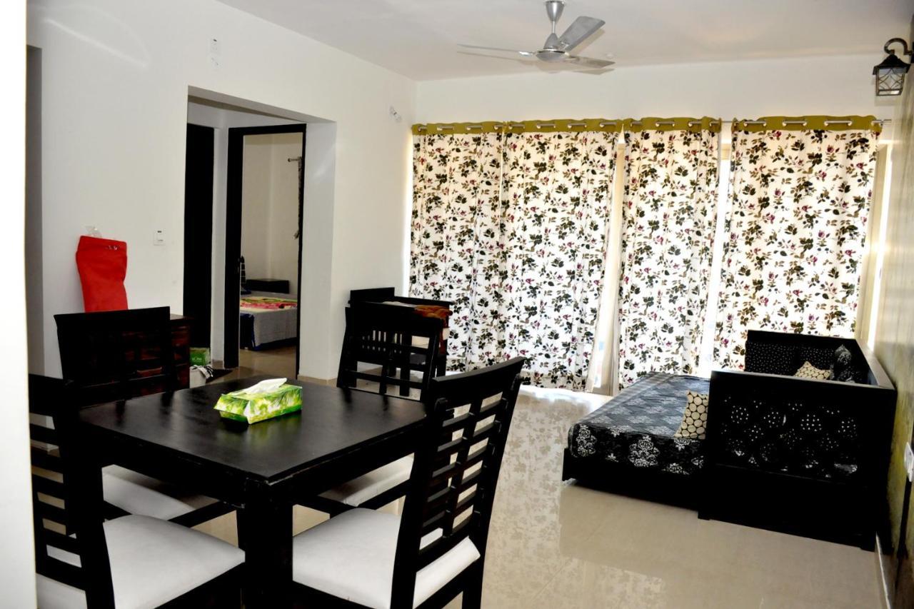 2Bhk Lake View Apartment Лаваса Экстерьер фото