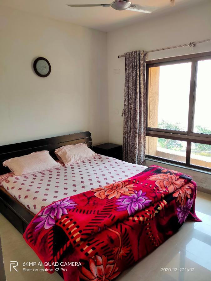 2Bhk Lake View Apartment Лаваса Экстерьер фото